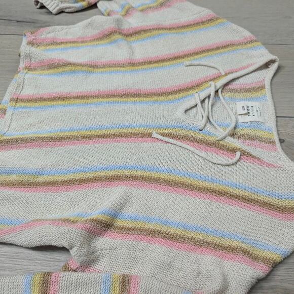 Billabong cream and pink striped crop top knit sweater sz Medium - Picture 3 of 5